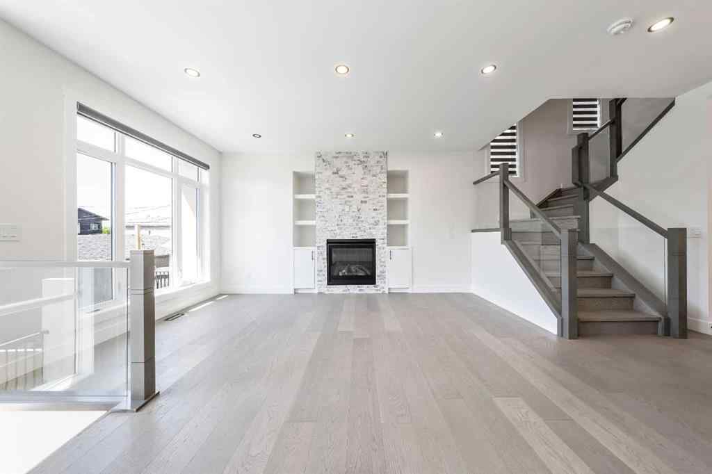 MLS® A2246323 - 4923 20 Avenue NW in Montgomery Calgary, Residential