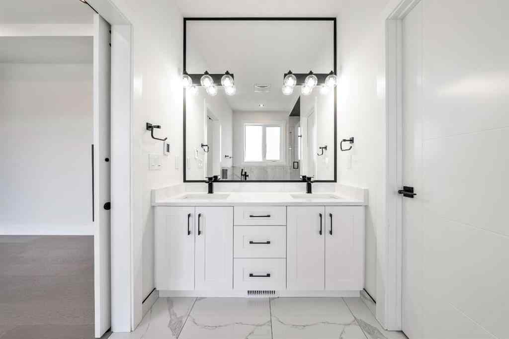 MLS® A2246323 - 4923 20 Avenue NW in Montgomery Calgary, Residential
