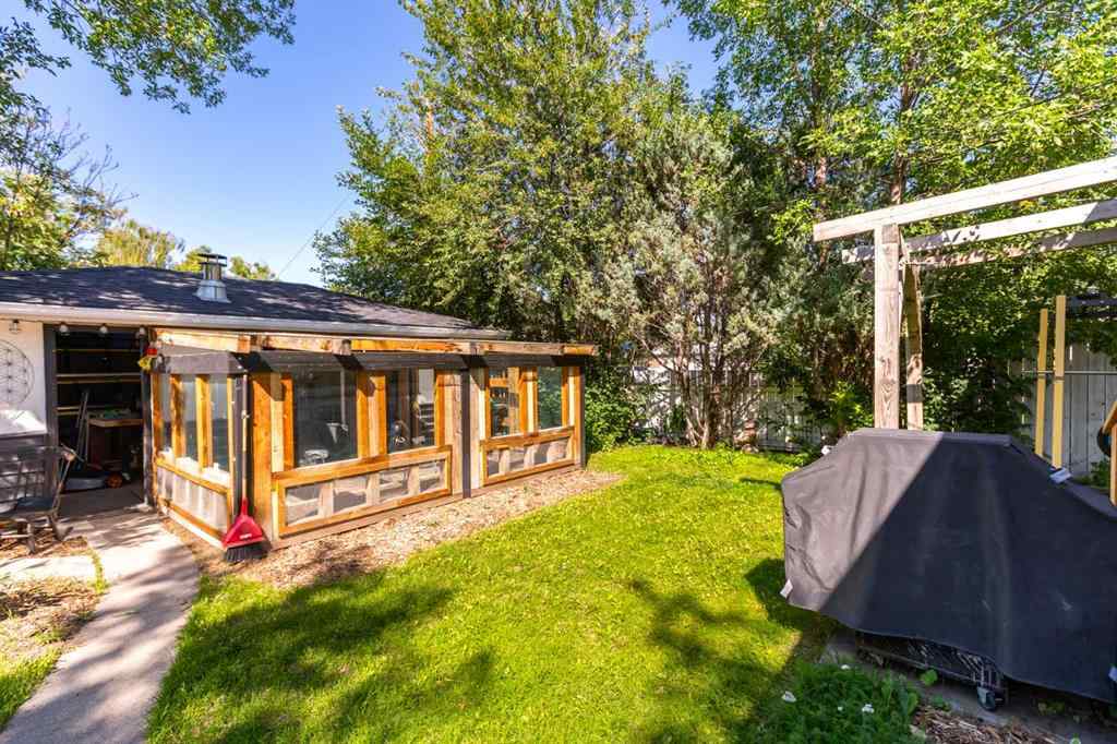 MLS® A2246331 - 228 Lynnwood Drive SE in Ogden Calgary, Residential