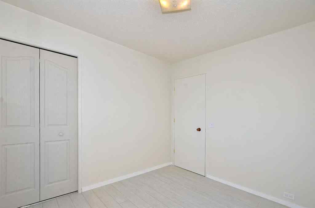 MLS® A2246338 - 4207 Maryvale Drive NE in Marlborough Calgary, Residential