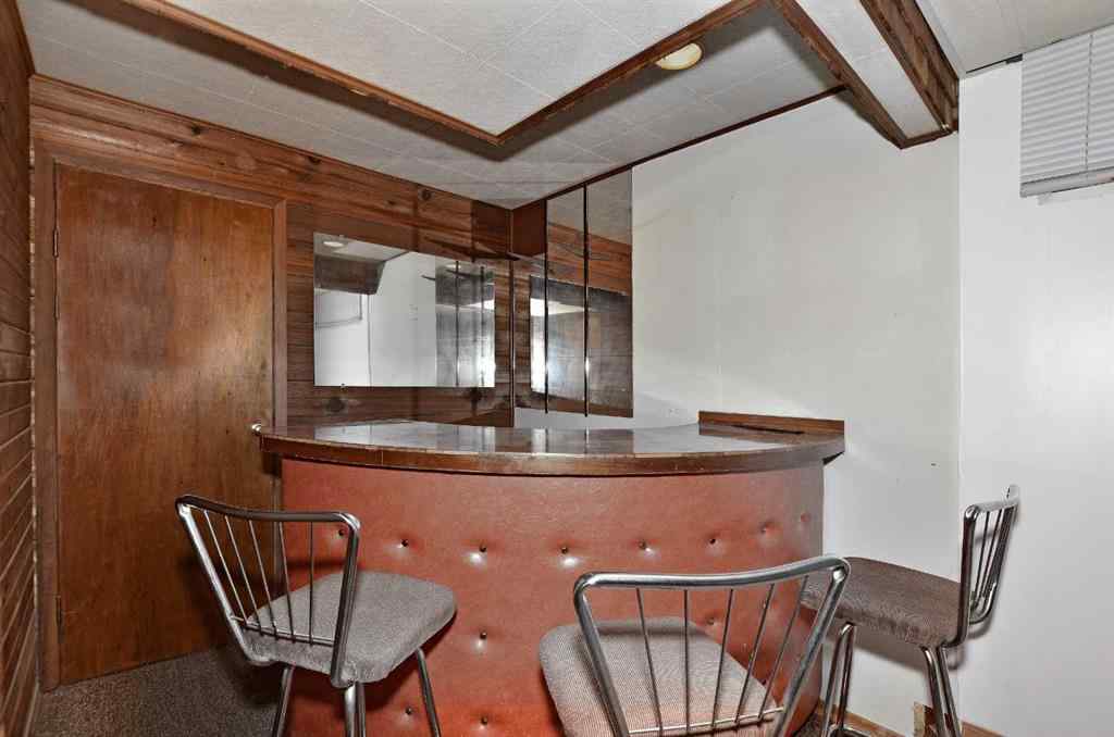 MLS® A2246338 - 4207 Maryvale Drive NE in Marlborough Calgary, Residential