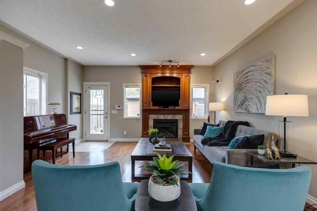 MLS® A2246343 - 1216 18 Avenue NW in Capitol Hill Calgary, Residential