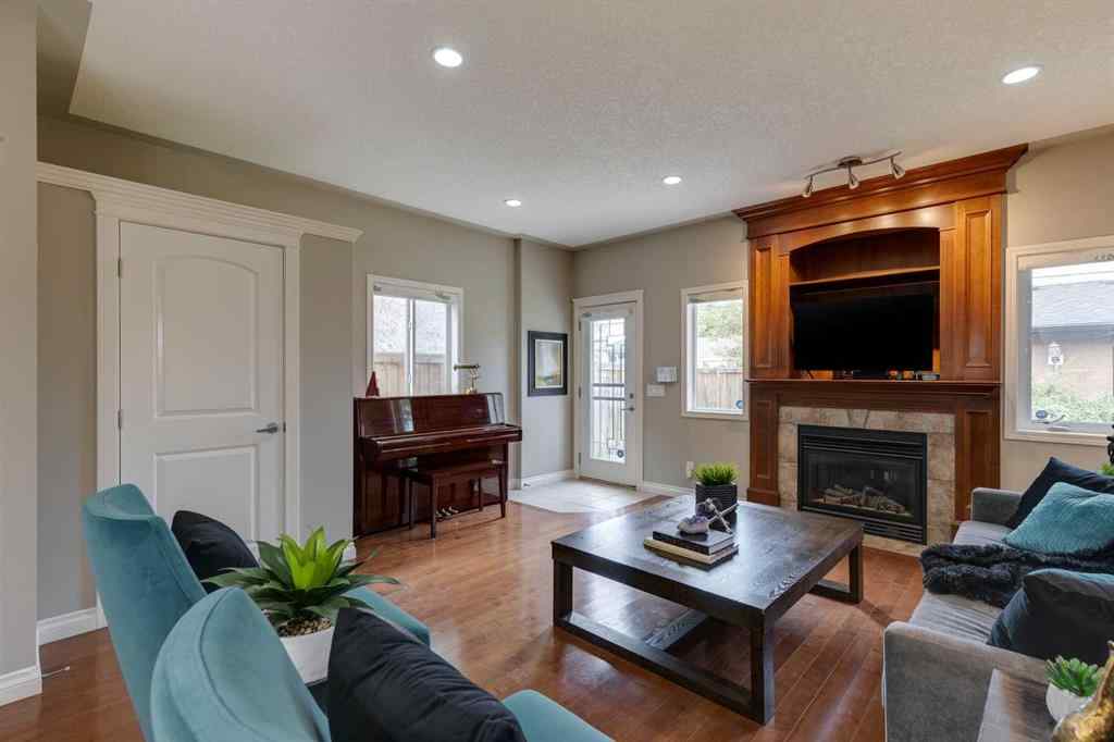 MLS® A2246343 - 1216 18 Avenue NW in Capitol Hill Calgary, Residential