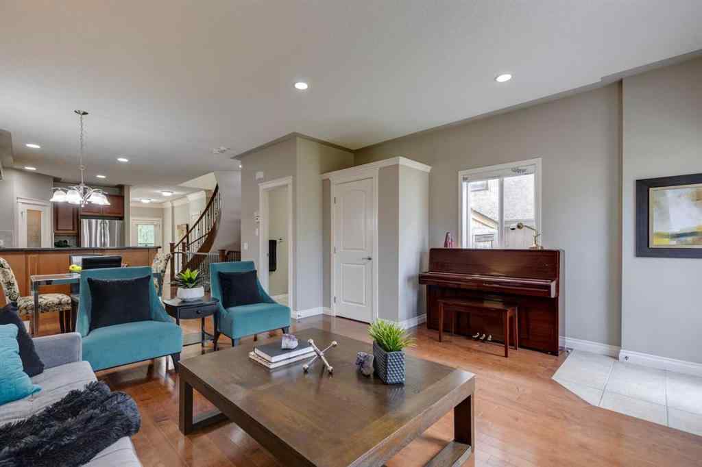 MLS® A2246343 - 1216 18 Avenue NW in Capitol Hill Calgary, Residential