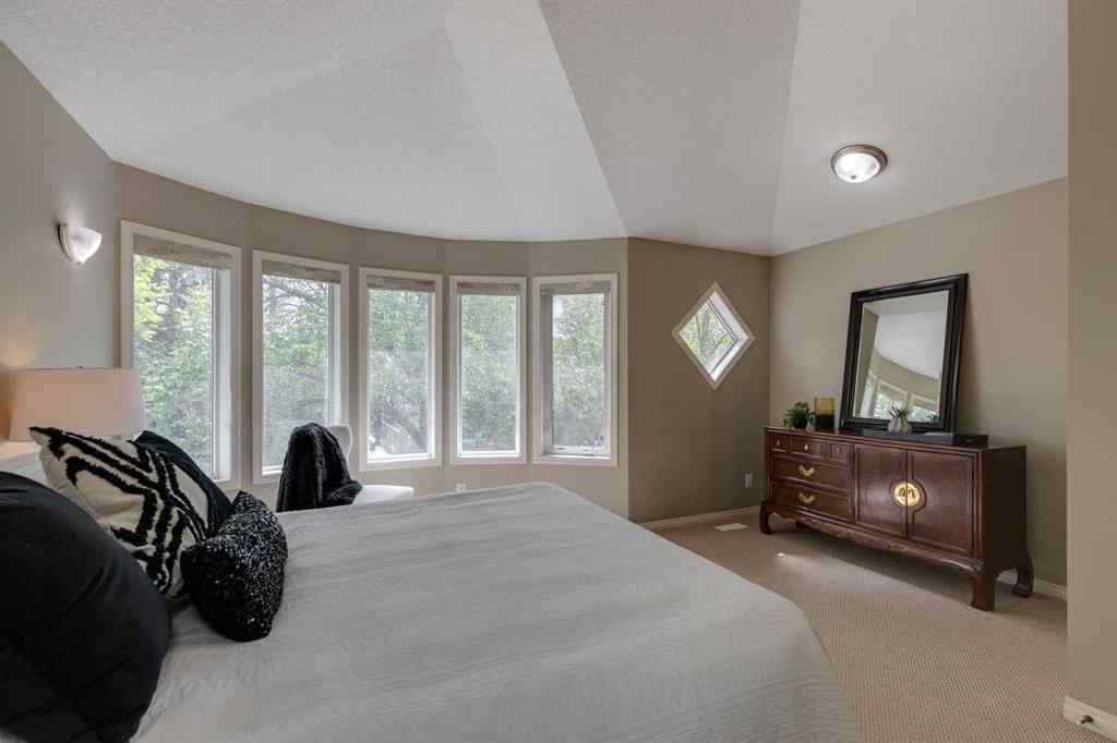 MLS® A2246343 - 1216 18 Avenue NW in Capitol Hill Calgary, Residential