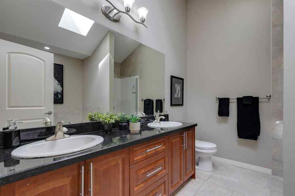 MLS® A2246343 - 1216 18 Avenue NW in Capitol Hill Calgary, Residential