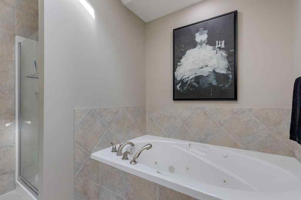 MLS® A2246343 - 1216 18 Avenue NW in Capitol Hill Calgary, Residential