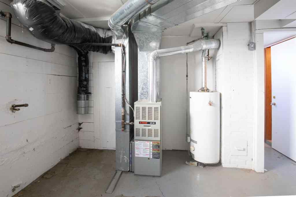 MLS® A2246345 - 4914 46 Street  in Downtown Red Deer Red Deer, Commercial