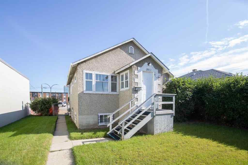 MLS® A2246345 - 4914 46 Street  in Downtown Red Deer Red Deer, Commercial