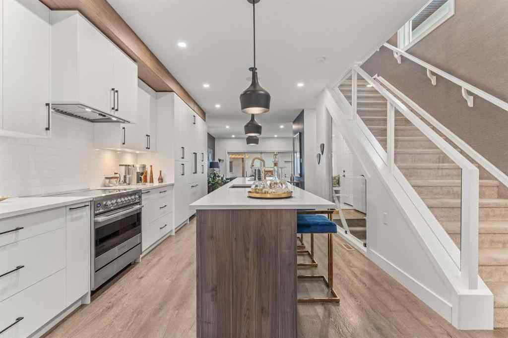 MLS® A2246350 - 4516B 72 Street NW in Bowness Calgary, Residential