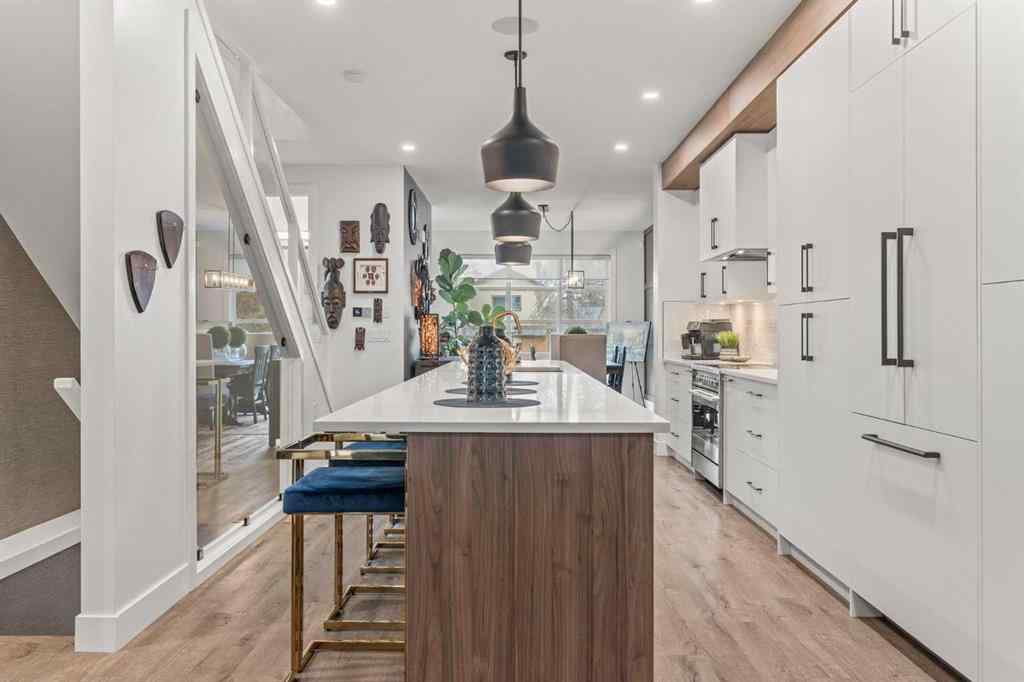 MLS® A2246350 - 4516B 72 Street NW in Bowness Calgary, Residential