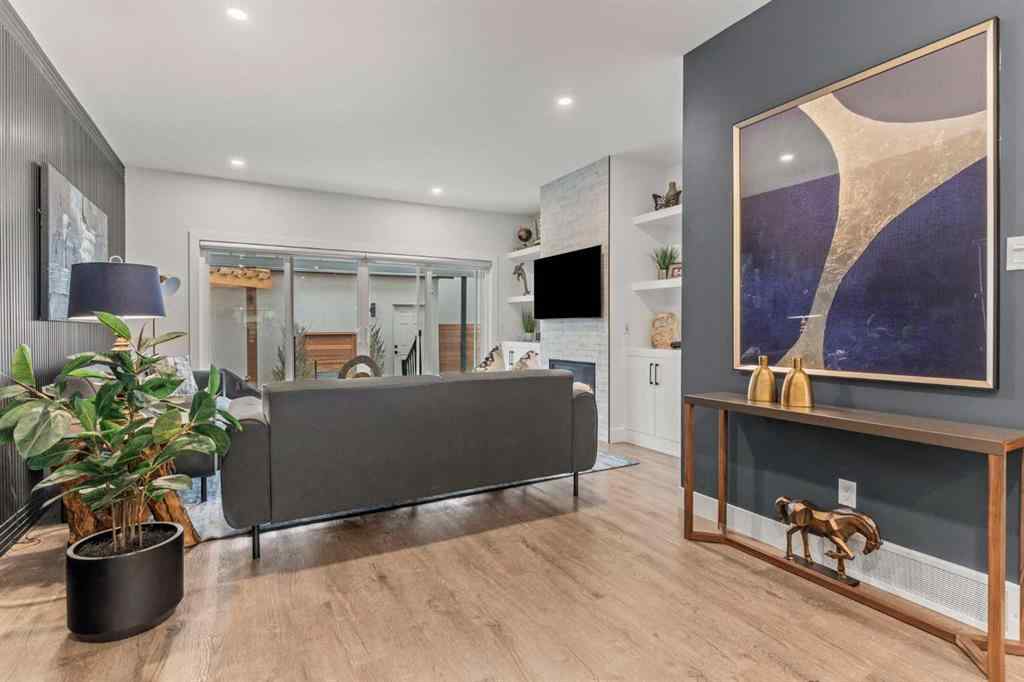 MLS® A2246350 - 4516B 72 Street NW in Bowness Calgary, Residential