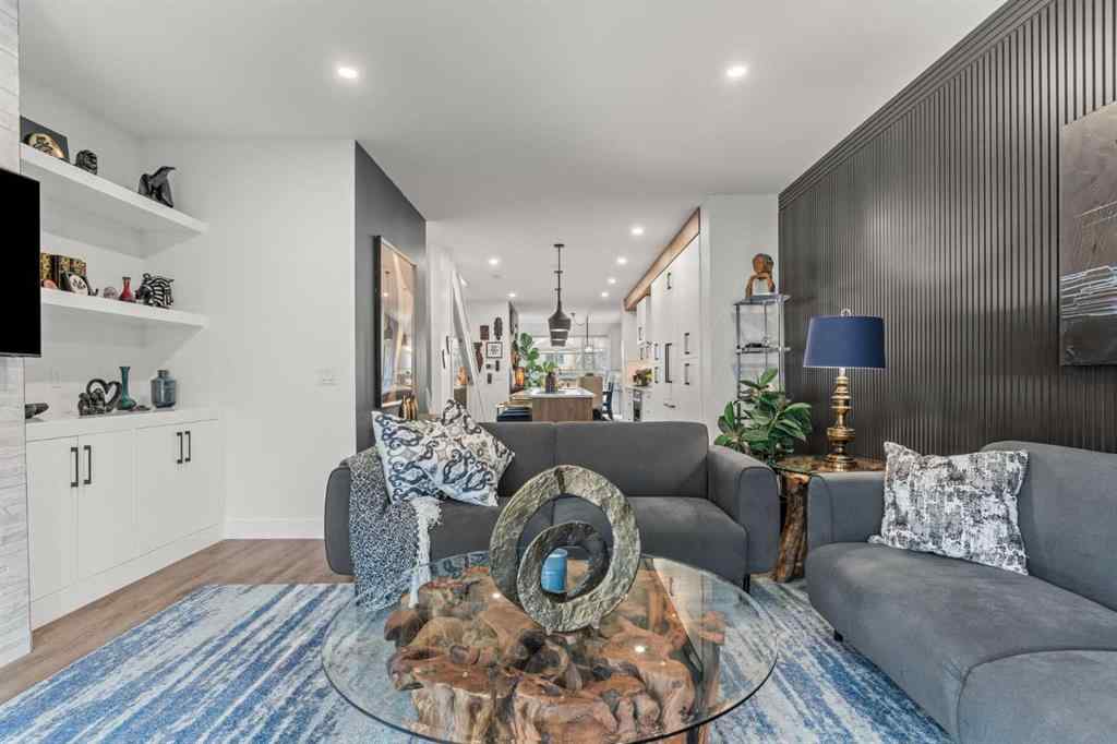 MLS® A2246350 - 4516B 72 Street NW in Bowness Calgary, Residential
