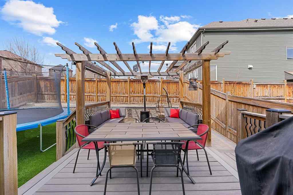 MLS® A2246352 - 15 Sherwood Square NW in Sherwood Calgary, Residential