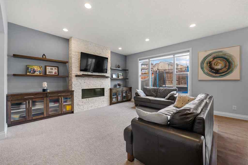MLS® A2246352 - 15 Sherwood Square NW in Sherwood Calgary, Residential