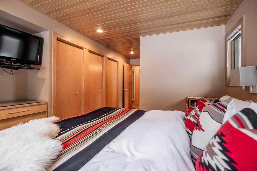 MLS® A2246355 - 107 Mount View   in NONE Waterton Park, Residential