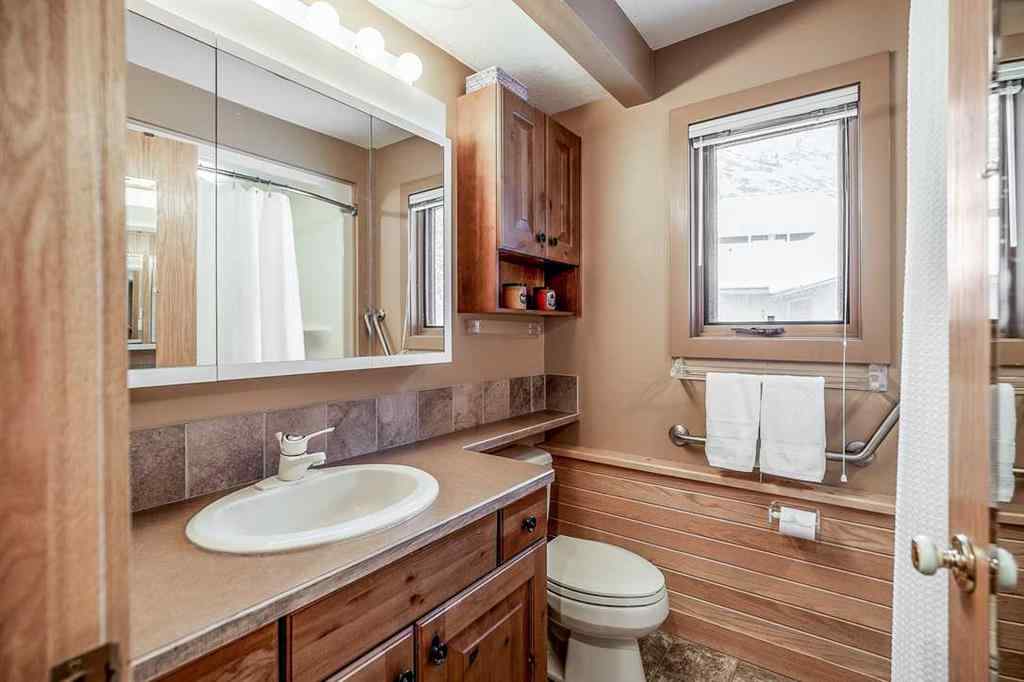 MLS® A2246355 - 107 Mount View   in NONE Waterton Park, Residential
