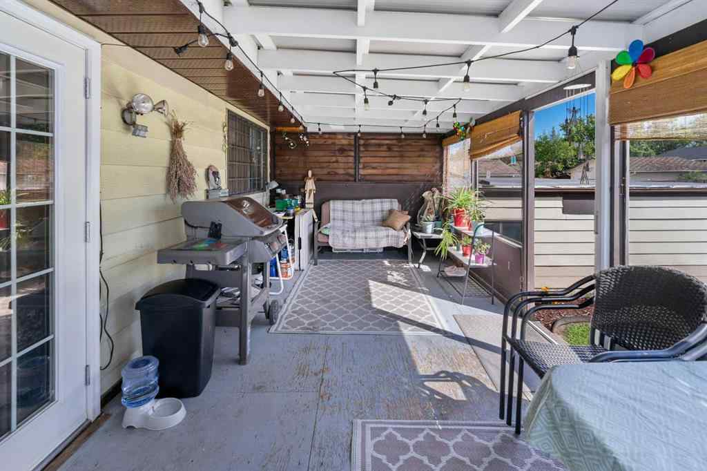 MLS® A2246357 - 232 Templeside Circle NE in Temple Calgary, Residential