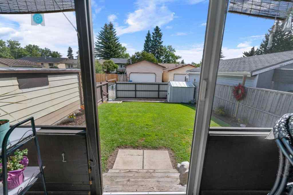 MLS® A2246357 - 232 Templeside Circle NE in Temple Calgary, Residential