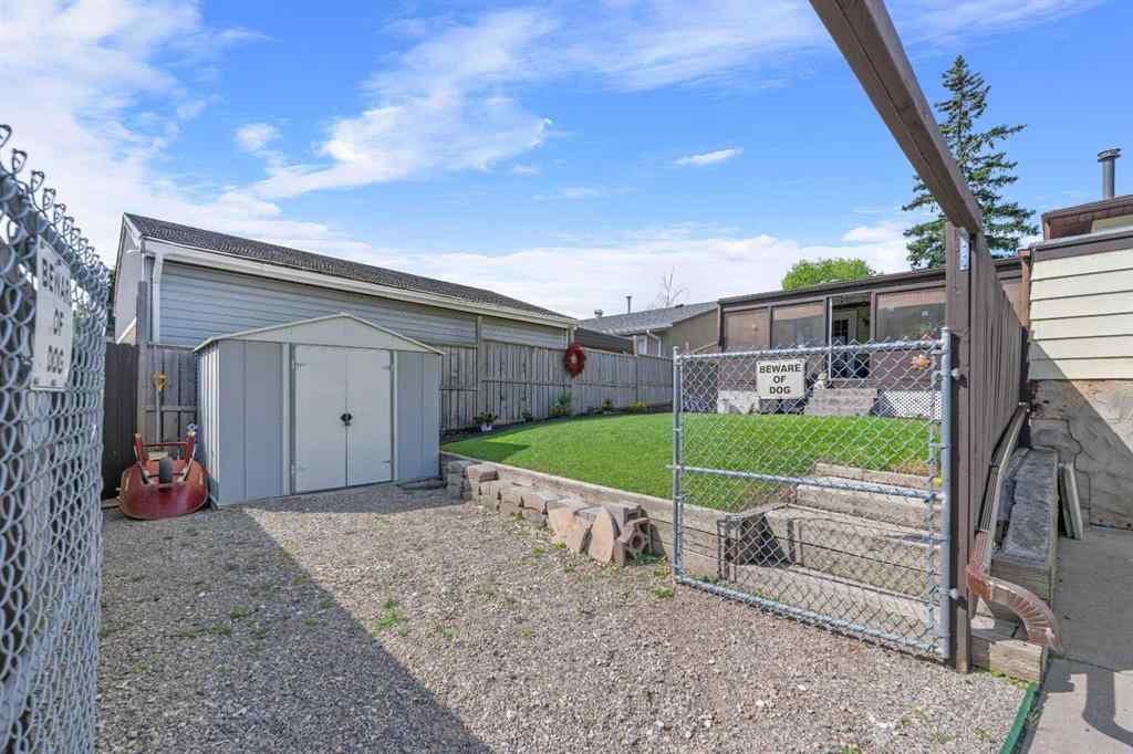 MLS® A2246357 - 232 Templeside Circle NE in Temple Calgary, Residential
