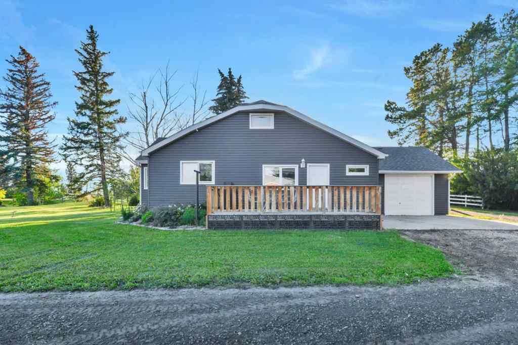 MLS® A2246366 - 39227 RR 250   in NONE Rural Lacombe County, Residential