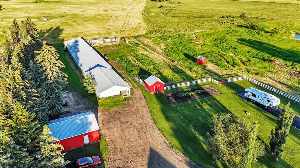 MLS® A2246366 - 39227 RR 250   in NONE Rural Lacombe County, Residential