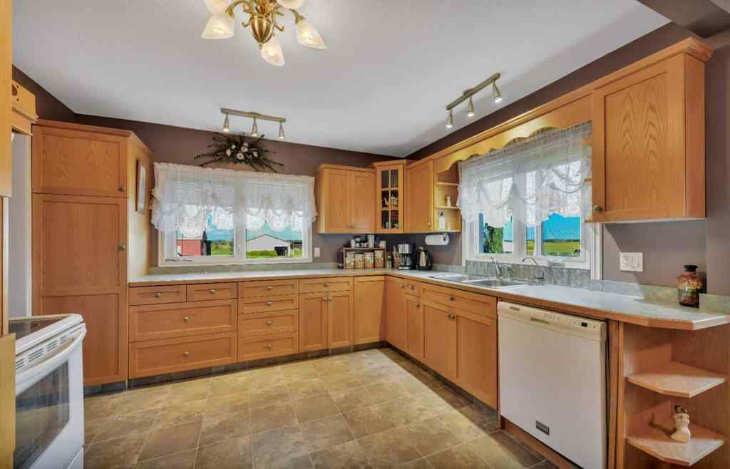 MLS® A2246366 - 39227 RR 250   in NONE Rural Lacombe County, Residential