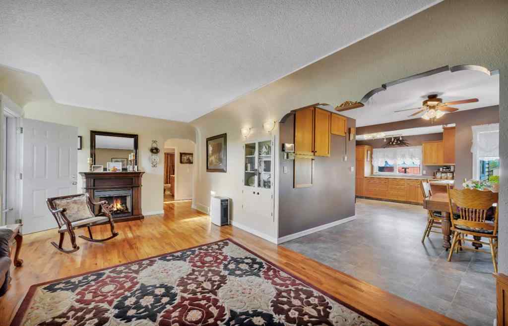 MLS® A2246366 - 39227 RR 250   in NONE Rural Lacombe County, Residential