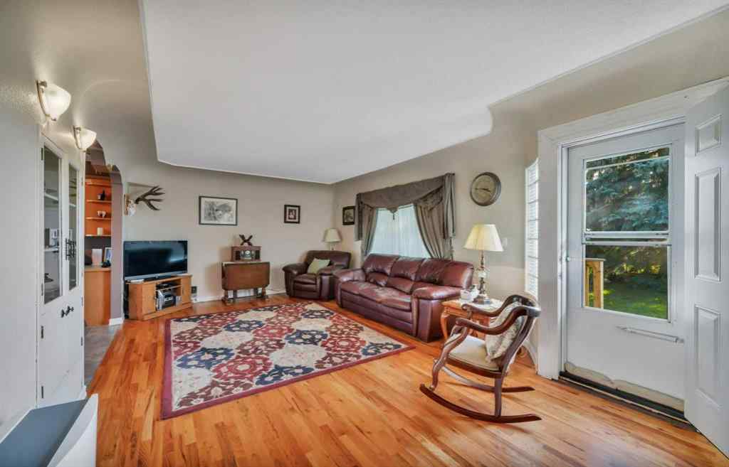 MLS® A2246366 - 39227 RR 250   in NONE Rural Lacombe County, Residential