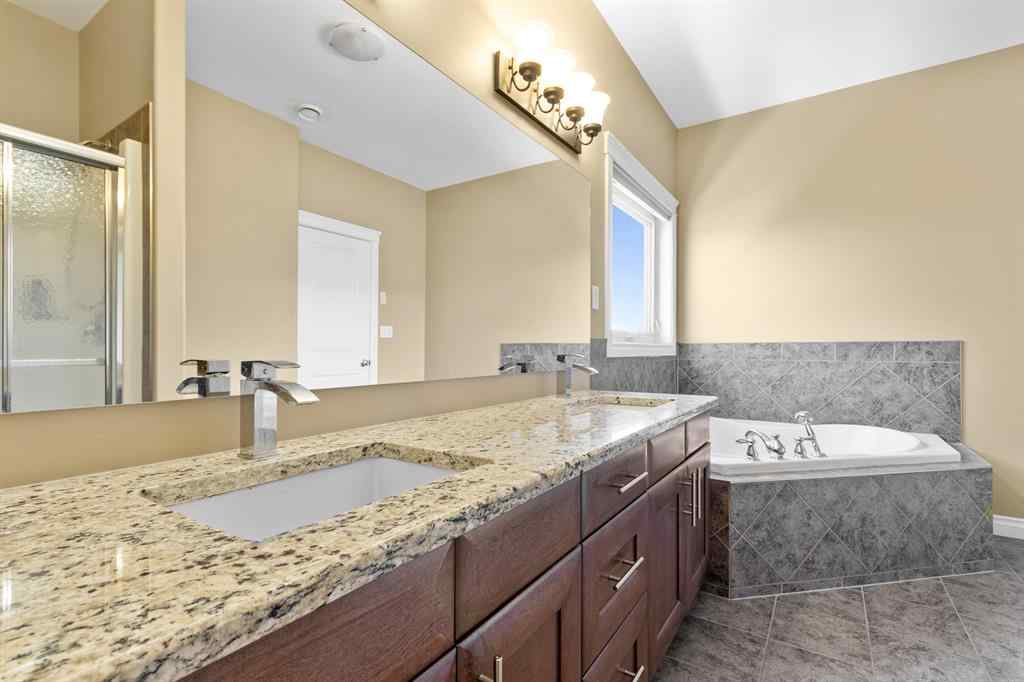 MLS® A2246375 - 1707 56 Avenue  in College Park Lloydminster, Residential