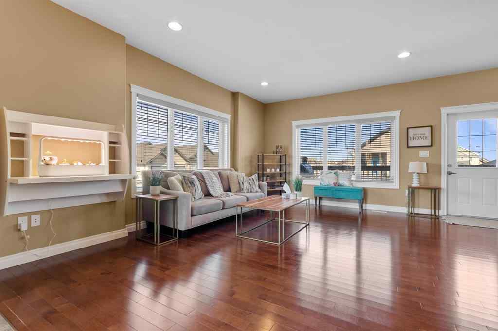 MLS® A2246375 - 1707 56 Avenue  in College Park Lloydminster, Residential