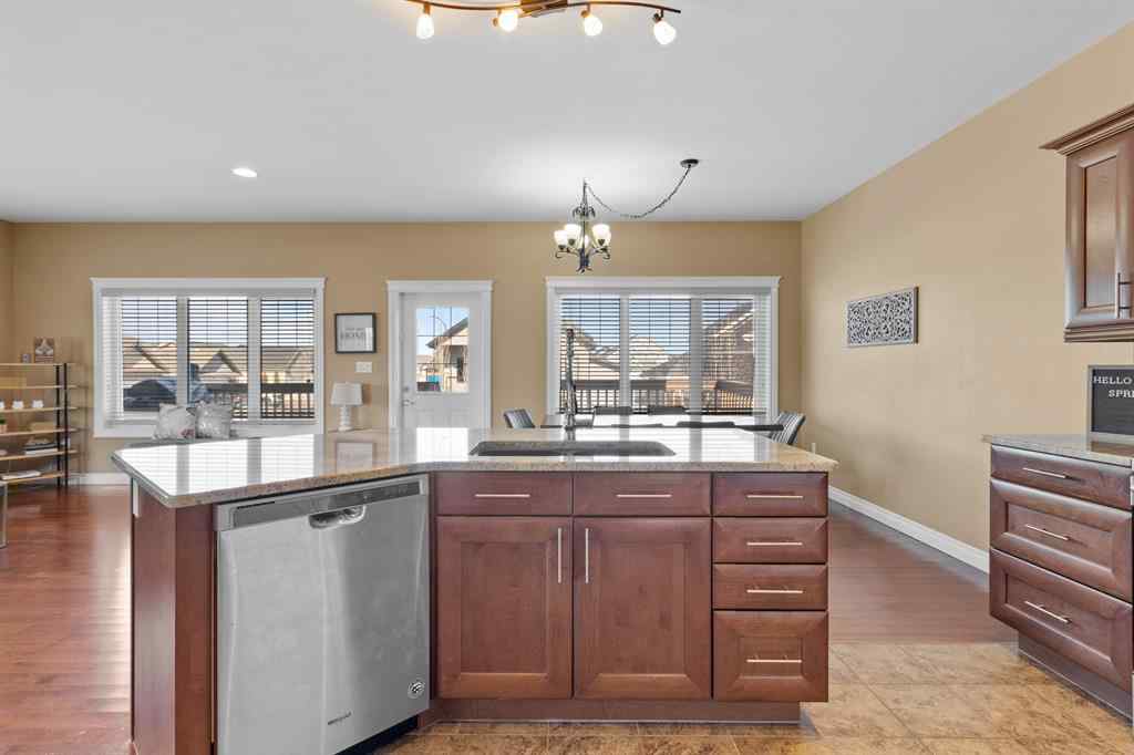 MLS® A2246375 - 1707 56 Avenue  in College Park Lloydminster, Residential