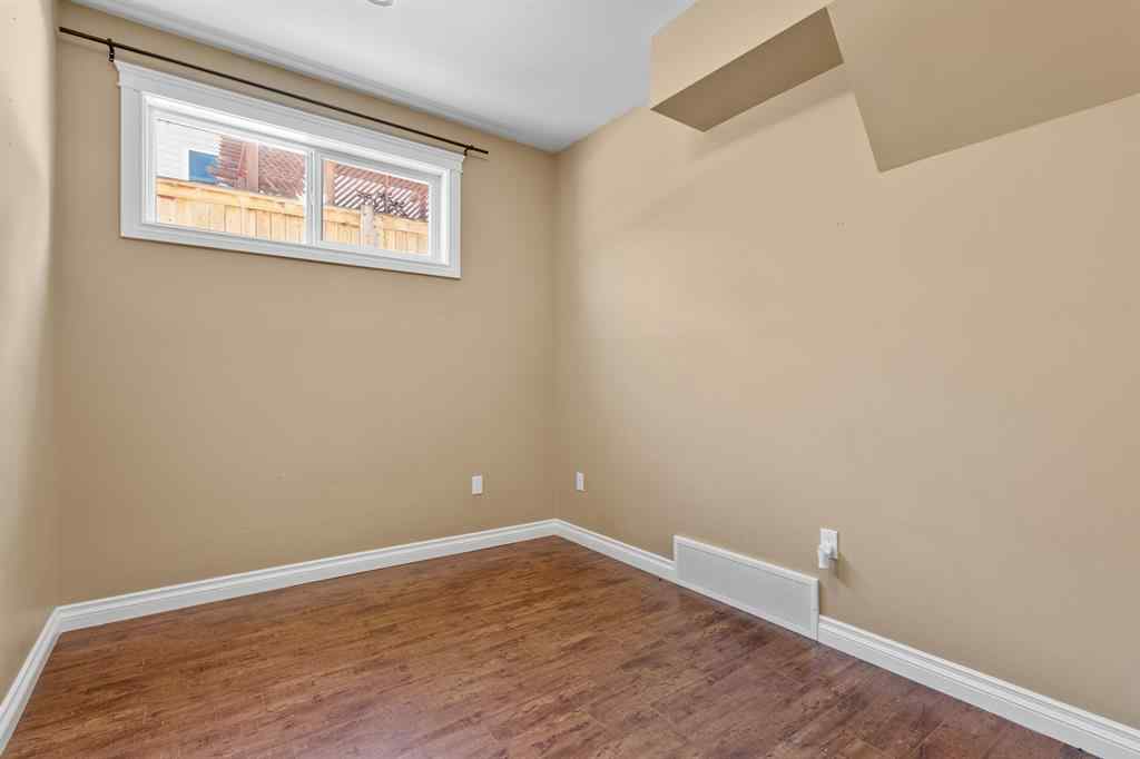 MLS® A2246375 - 1707 56 Avenue  in College Park Lloydminster, Residential