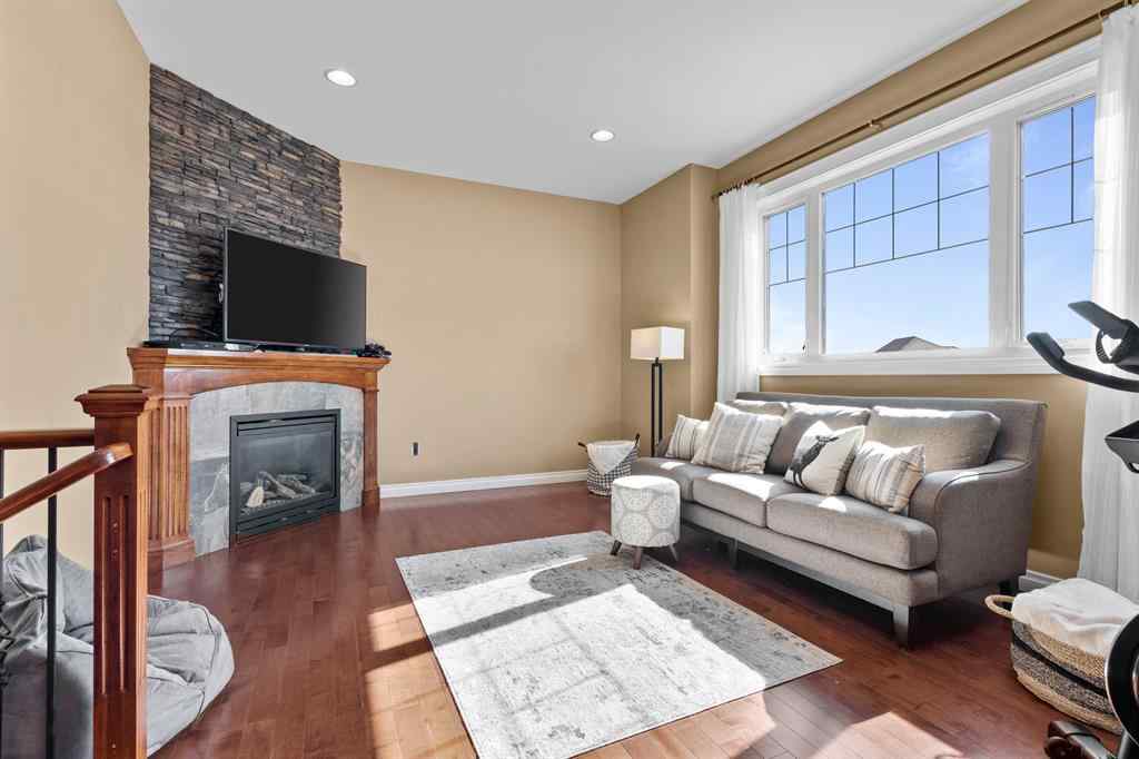 MLS® A2246375 - 1707 56 Avenue  in College Park Lloydminster, Residential