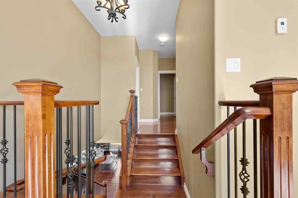 MLS® A2246375 - 1707 56 Avenue  in College Park Lloydminster, Residential
