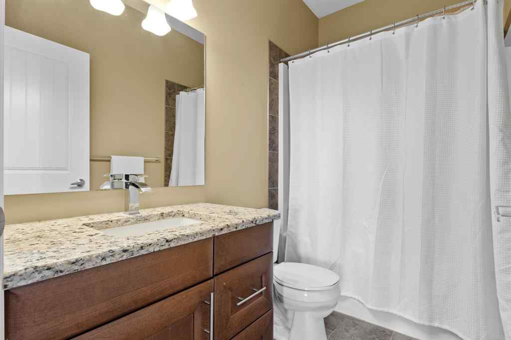 MLS® A2246375 - 1707 56 Avenue  in College Park Lloydminster, Residential