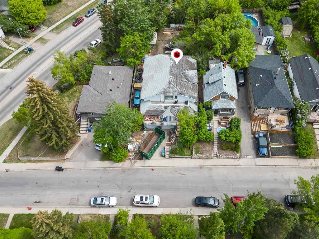 MLS® A2246377 - 3610 Parkhill Street SW in Parkhill Calgary, Residential
