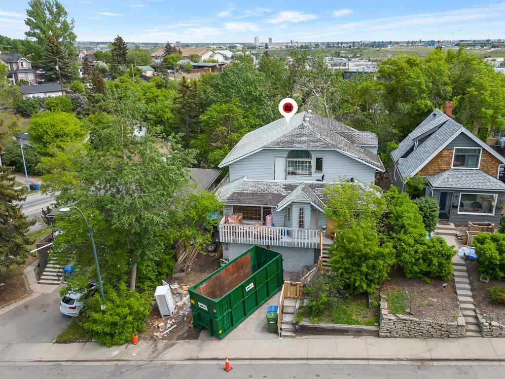 MLS® A2246377 - 3610 Parkhill Street SW in Parkhill Calgary, Residential