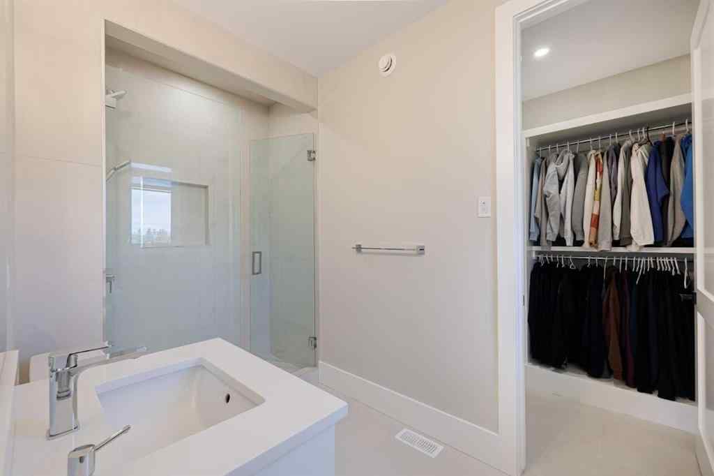 MLS® A2246380 - 319 42 Street SW in Wildwood Calgary, Residential
