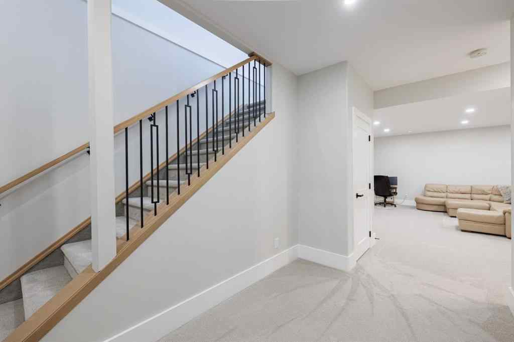 MLS® A2246380 - 319 42 Street SW in Wildwood Calgary, Residential