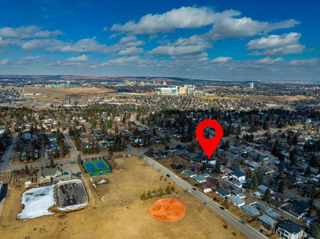 MLS® A2246380 - 319 42 Street SW in Wildwood Calgary, Residential