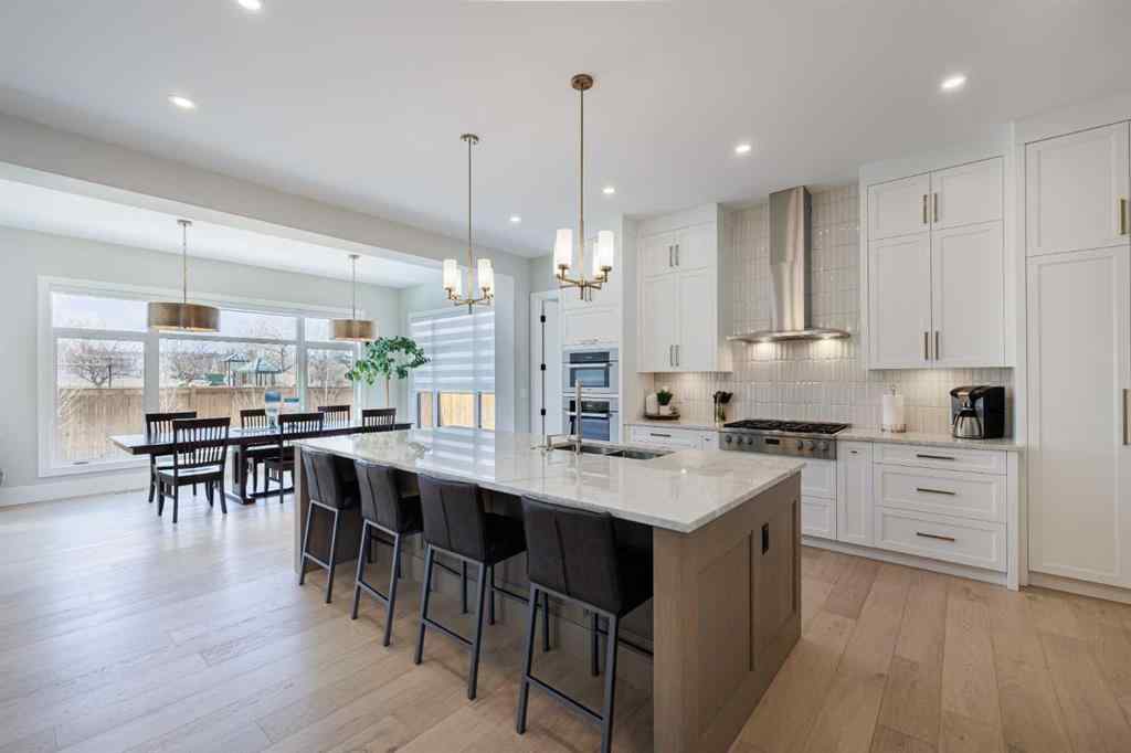MLS® A2246380 - 319 42 Street SW in Wildwood Calgary, Residential