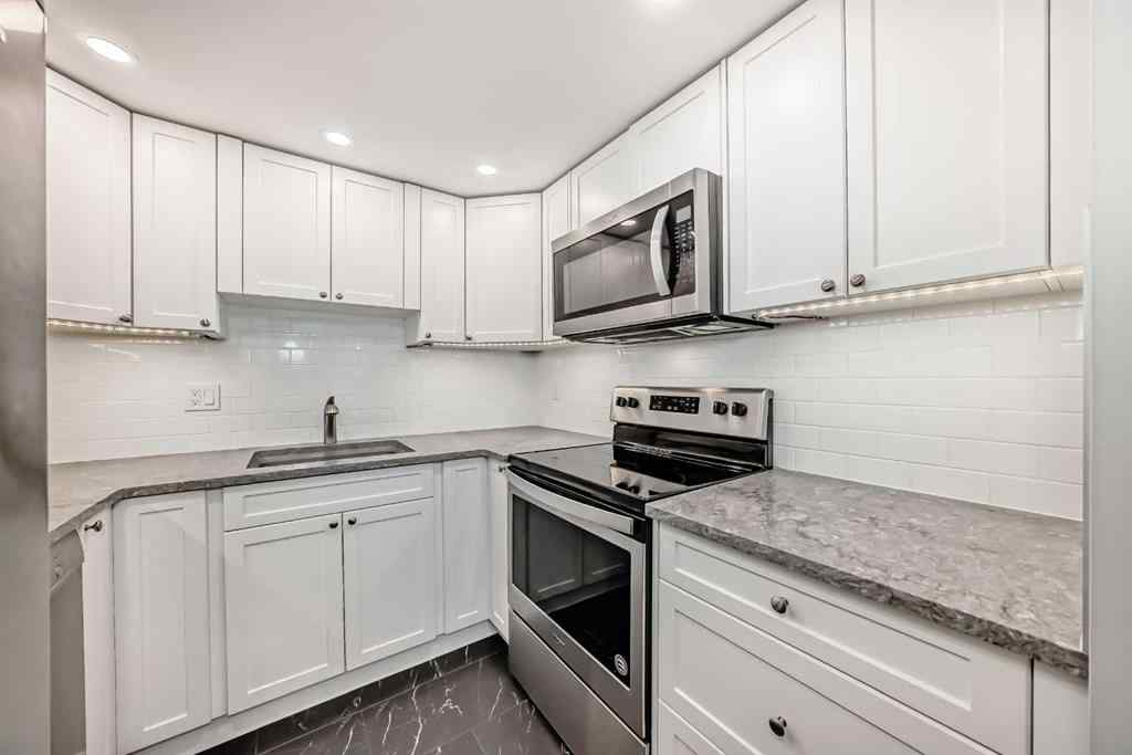 MLS® A2246384 - Unit #201 3727 42 Street NW in Varsity Calgary, Residential