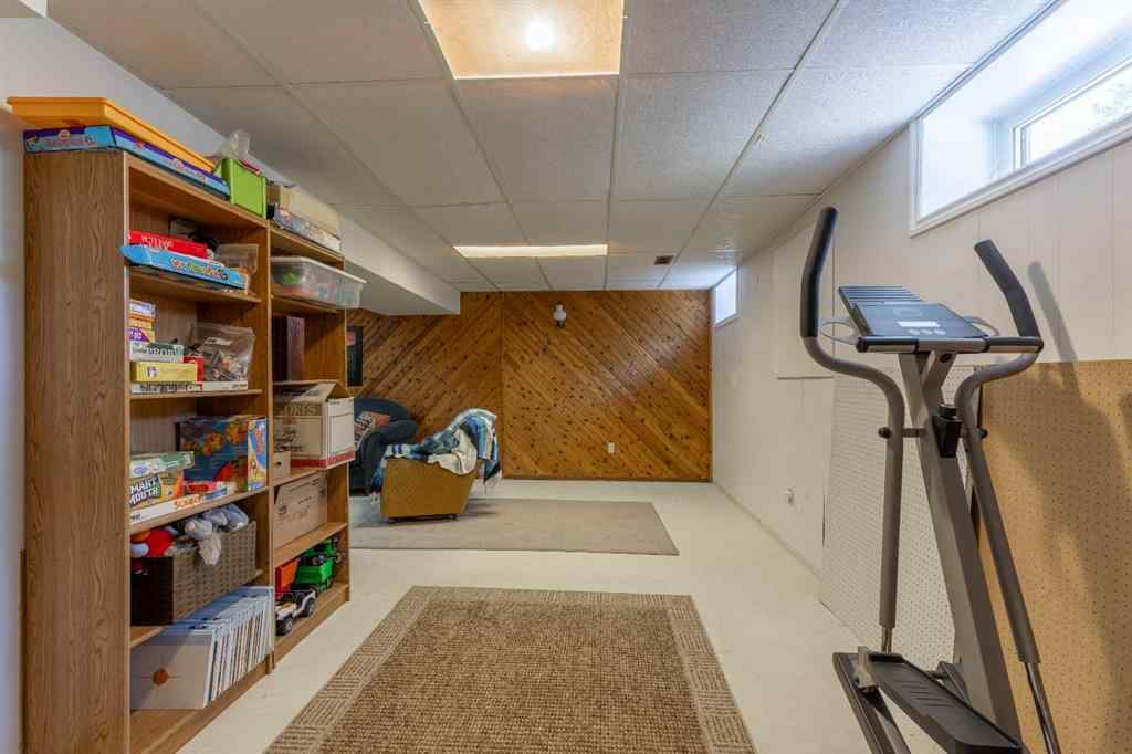 MLS® A2246386 - 2230 41 Street S in Redwood Lethbridge, Residential