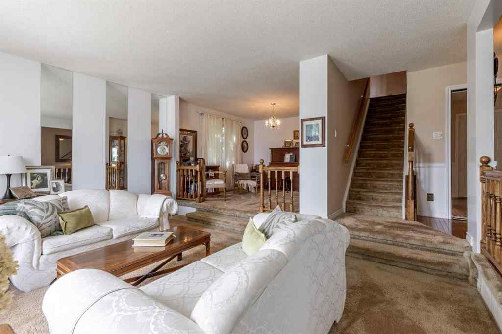 MLS® A2246386 - 2230 41 Street S in Redwood Lethbridge, Residential