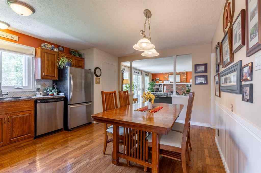 MLS® A2246386 - 2230 41 Street S in Redwood Lethbridge, Residential