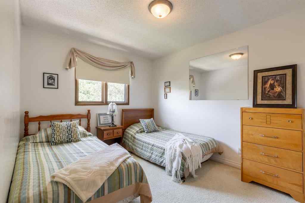 MLS® A2246386 - 2230 41 Street S in Redwood Lethbridge, Residential