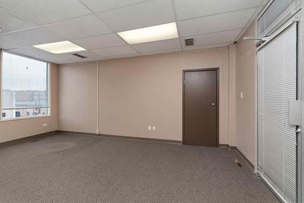 MLS® A2246396 - Unit #206 5009 48 Street  in Central Business District Lloydminster, Commercial