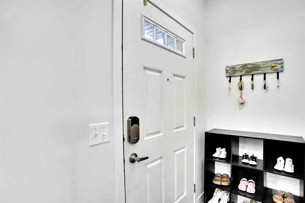 MLS® A2246397 - 21 Copperpond Road SE in Copperfield Calgary, Residential