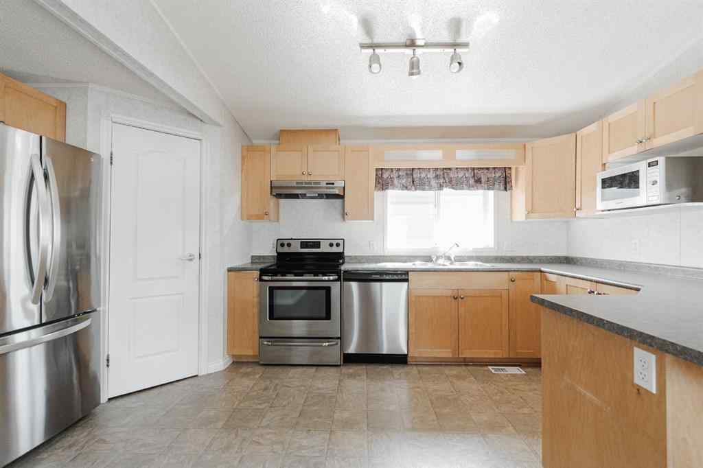 MLS® A2246399 - 116 Balsam Way  in Timberlea Fort McMurray, Residential